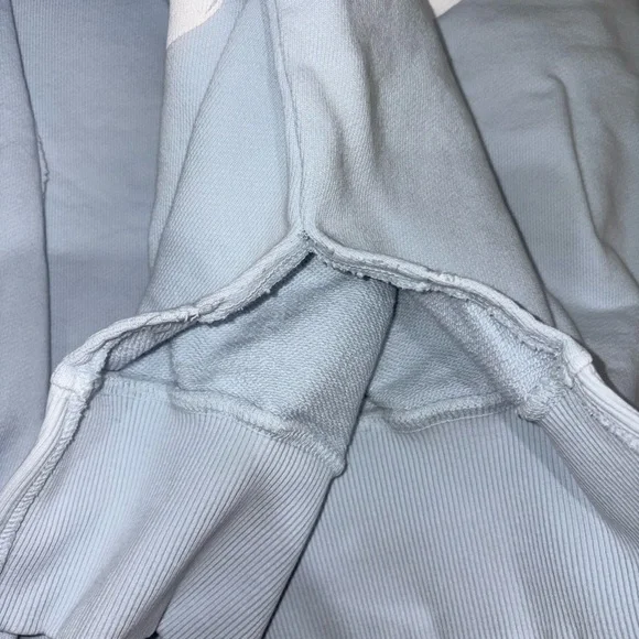 NWOT BOYS LIE SWEATSUIT🩵🤍 - Picture 4 of 5